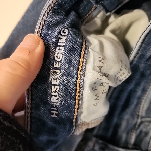 American Eagle Hi Rise Skinny Jeans - Picture 3 of 4